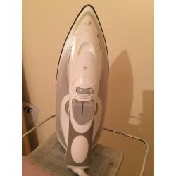 Iron & ironing board