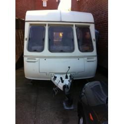 Swift challenger 4 berth caravan with awning