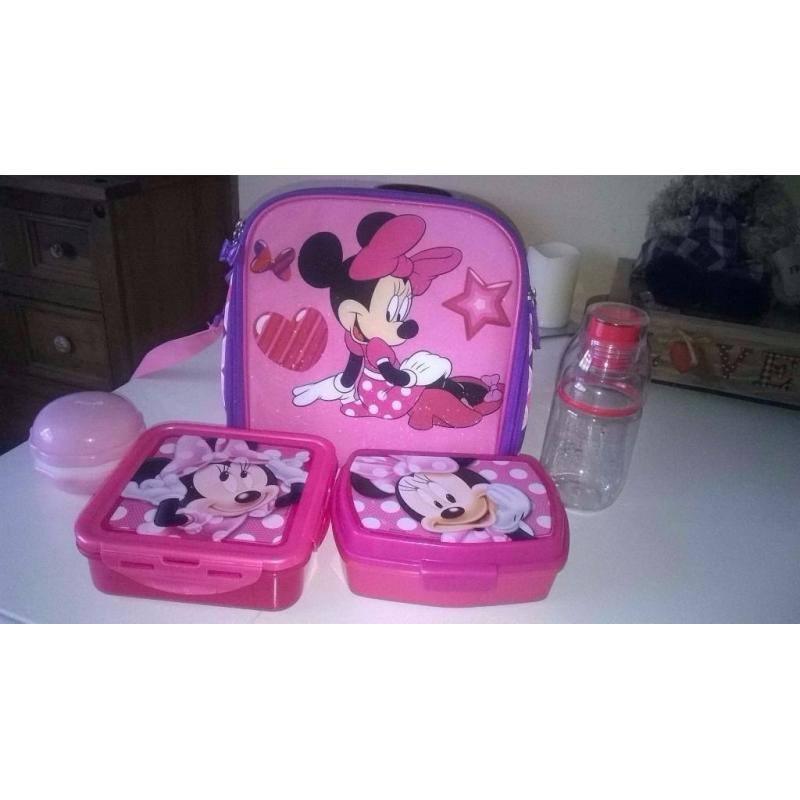 Minnie Mouse Lunch Bag Set.