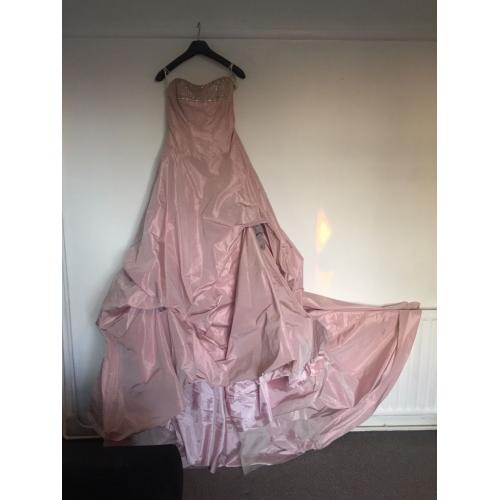 Donna Salado wedding dress 10-12 new