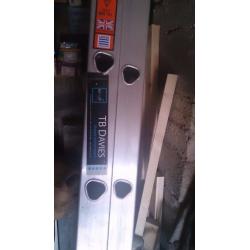 Summit 2.5 m double extension ladder
