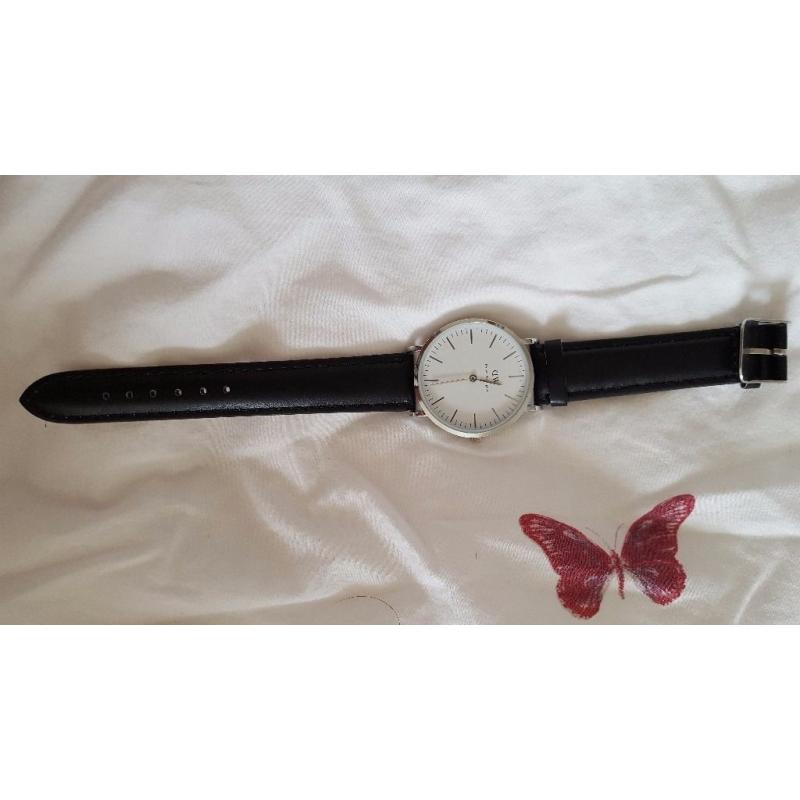 Women's DW watch