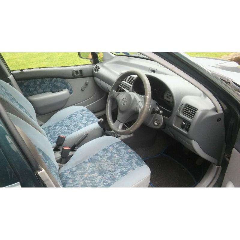 1.3 toyota starlet great going wee car no time wasters