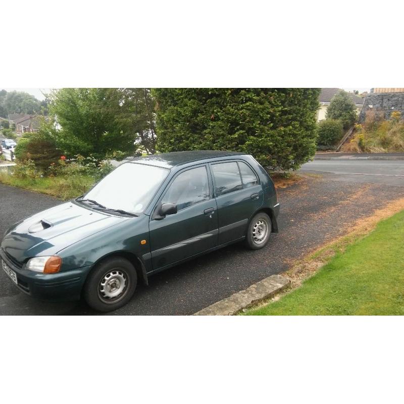 1.3 toyota starlet great going wee car no time wasters