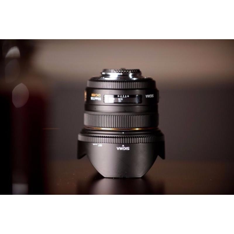Canon 5D Full Frame + Sigma 50mm f1.4 + Battery Grip