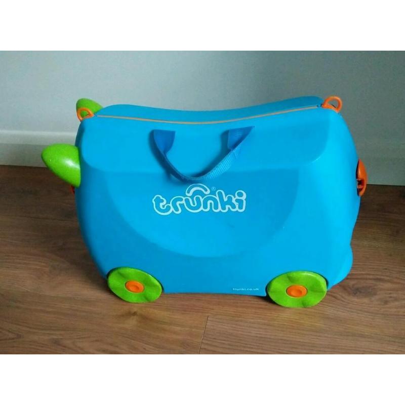Trunki kids travel case on wheels