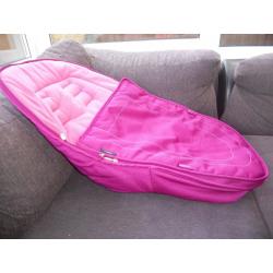 icandy peach 3 footmuff in Fuscia