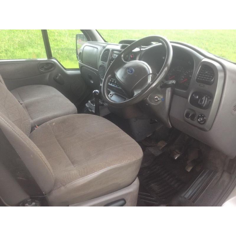 Ford transit 2005 mot 1 yars full service