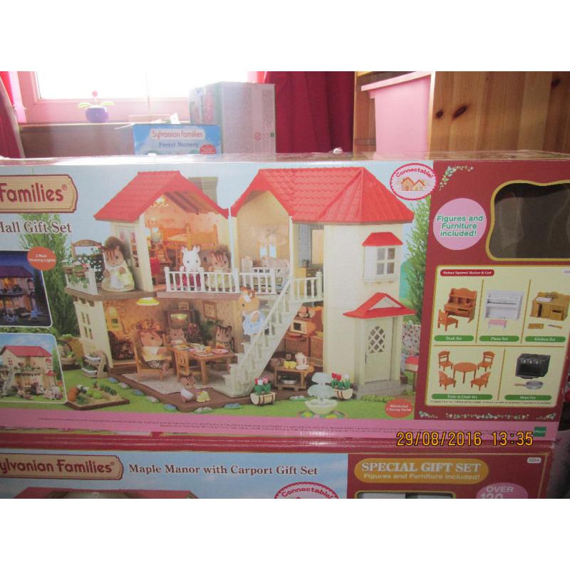 Sylvanian Families Beechwood Hall
