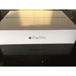 Apple iPad PRO 32GB 9.7 wifi BRAND NEW SEALED full 12 mths warranty ideal gift