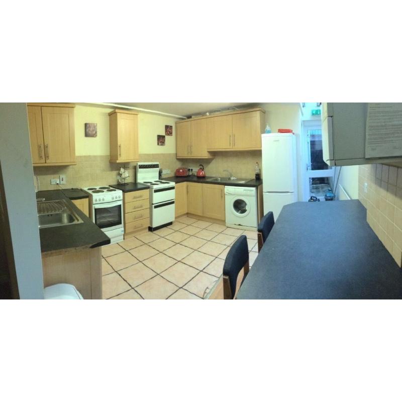 Spotless double rooms with en suite