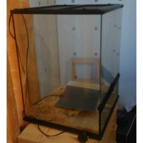 Reptile Exoterra 2x3ft vivarium