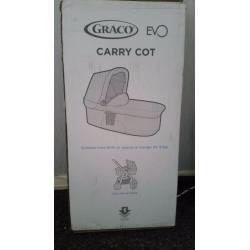New graco evo carrycot