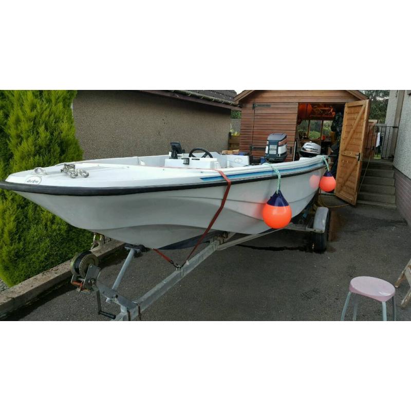 Boat - Dell quay dory 15 with yamaha 85a