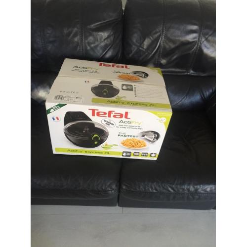 ACTIFRY EXPRESS XL TEFAL 1.5KG (NEW IN BOX)