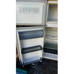 Zannussi fridge freezer