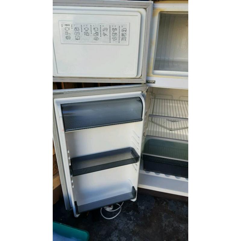 Zannussi fridge freezer