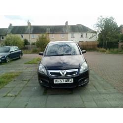 ***Vauxhall Zafira Design 1.9 CDTI 1 Years Mot***
