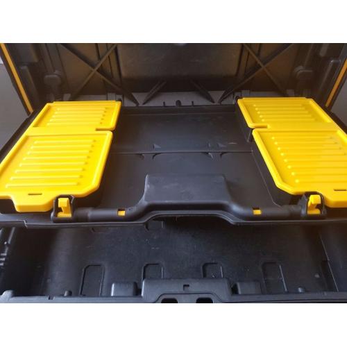 DeWalt XR 18v Combi Drill and Impact Driver with 3 x 3ah Batteries and Double case box