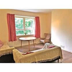 DOUBLE ROOM IN LARGE TOP FLOOR FLAT IN OLD ABERDEEN NEXT TO UNIVERSITY