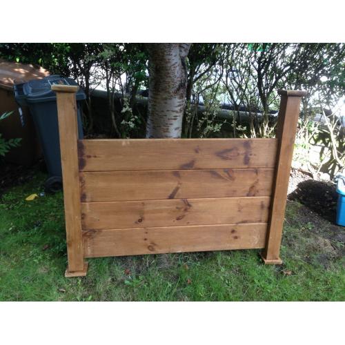 Substantial pine bed head - free