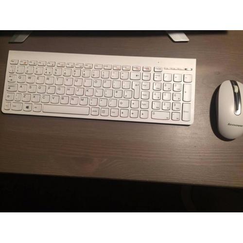 Lenovo IdeaCentre AIO 700 23.8" Touchscreen All-in-One PC