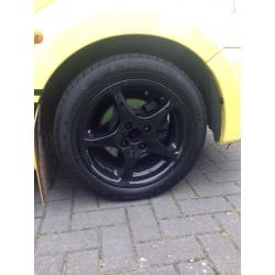 Suzuki ignis sport yellow