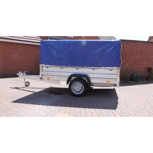 Car trailer 7.74ft x 4.1ft + top cover