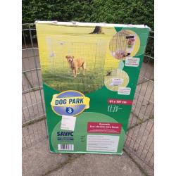 Savic dog pens