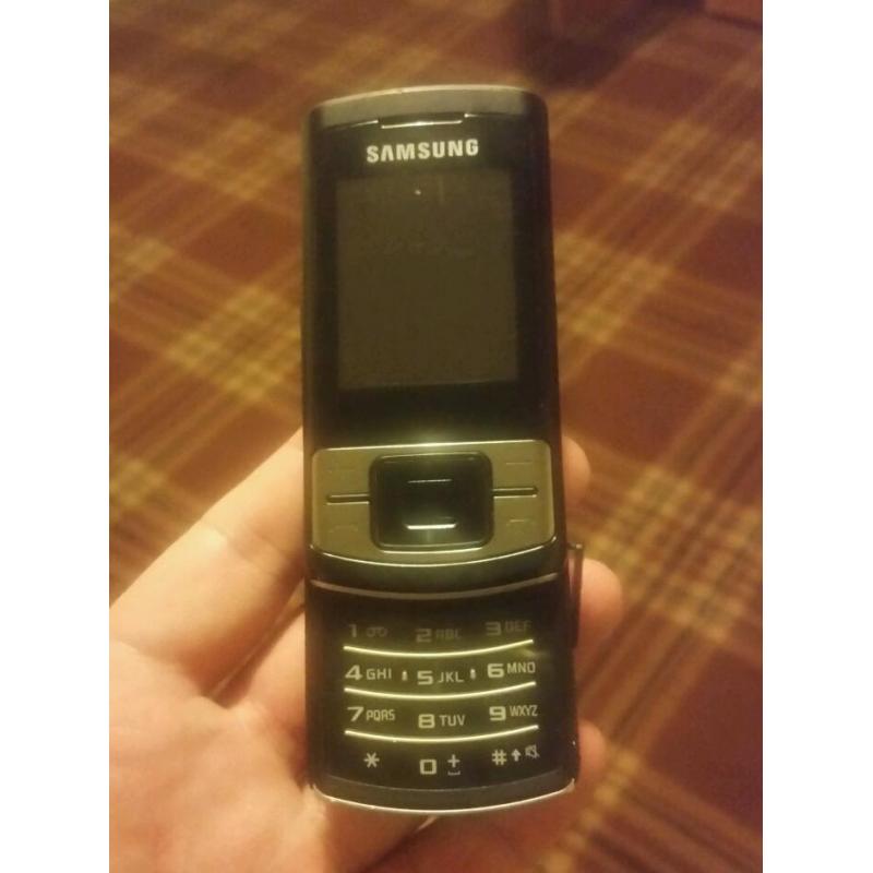 Samsung c2030