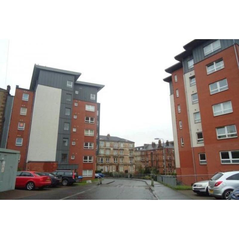 Room to Rent in Beautiful Modern Dennistoun Apartment