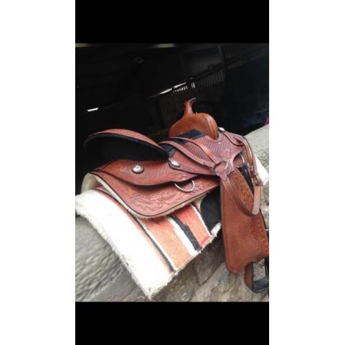 Western saddle