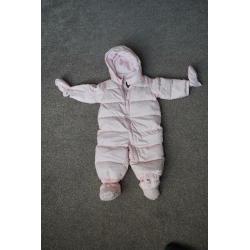 Winter suite for baby girl 6-12 months from GAP - in perfect condition