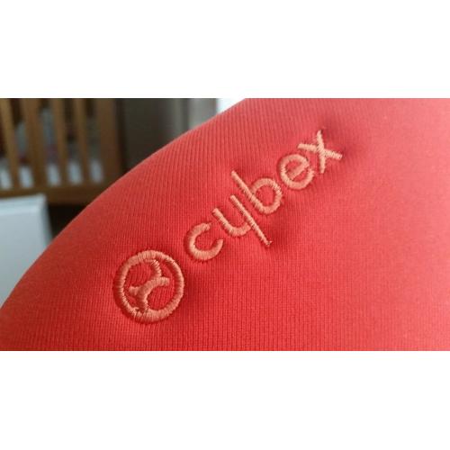Cybex Sirona car seat with ISOFIX in Autum Gold 0-18 kg