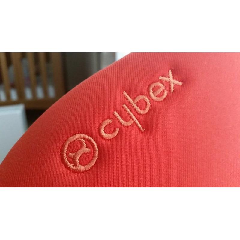 Cybex Sirona car seat with ISOFIX in Autum Gold 0-18 kg
