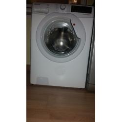 Washine maschine in exellent condition use for only 6mont