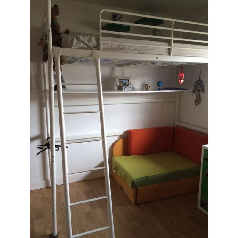 Loft bed