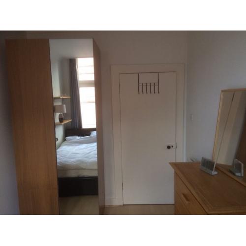 Room to rent