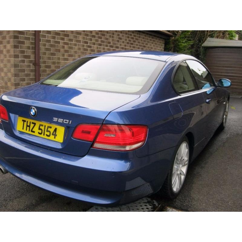 BMW 320i SE Coupe 1 Lady owner