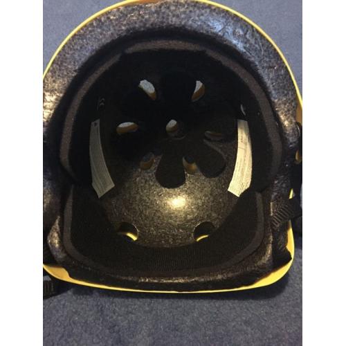 Minion dafty helmet