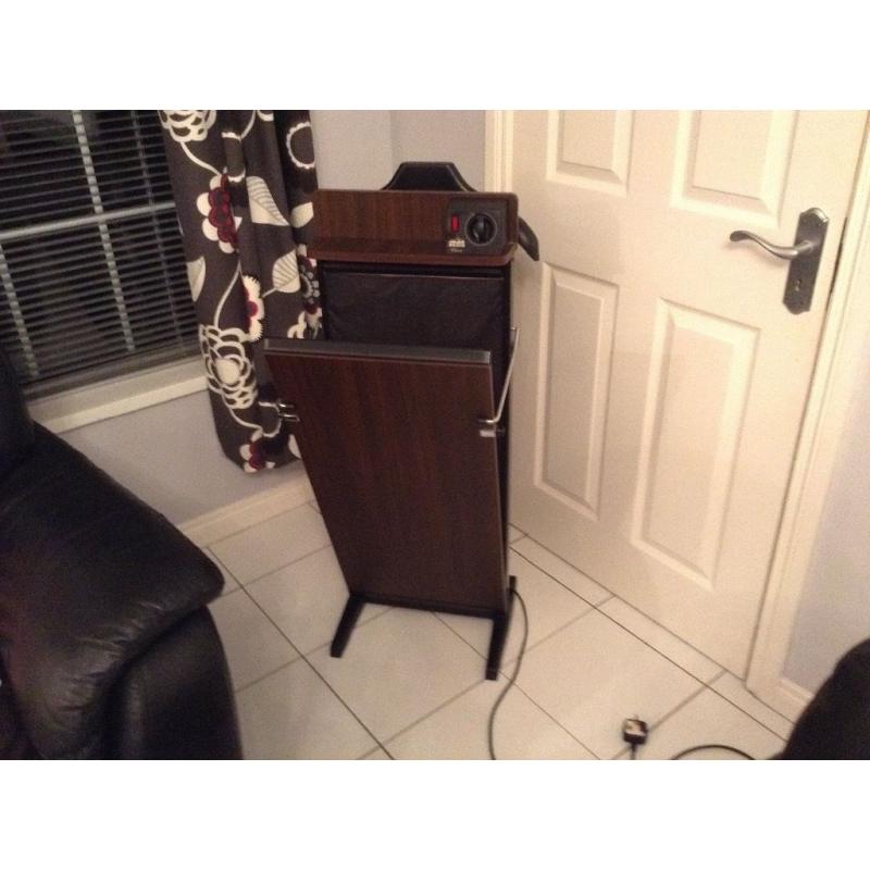 Corby trouser press
