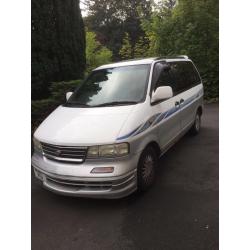 Nissan Largo