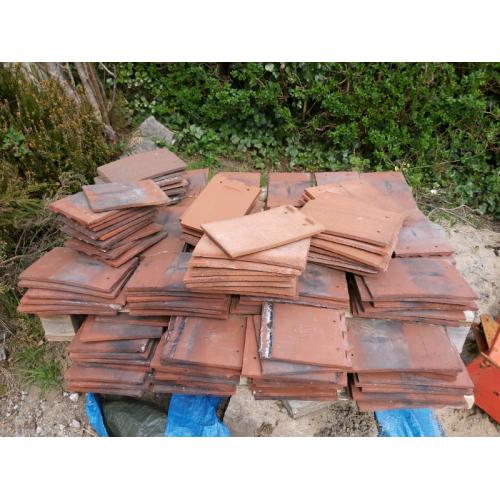 X100 Reclaimed newport clay shingle roof tiles