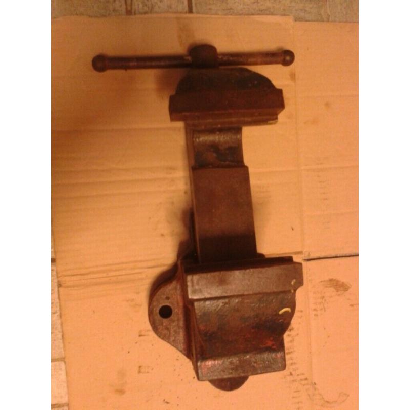 A VINTAGE WODEN 186B/3 ENGINEERS BENCH VICE 6 inch
