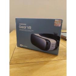 SAMSUNG Gear VR headset