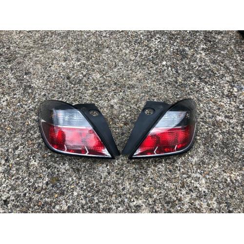 VAUXHALL ASTRA H SRI 2010 3 DOOR REAR LIGHTS THE PAIR VGC 07594-145438