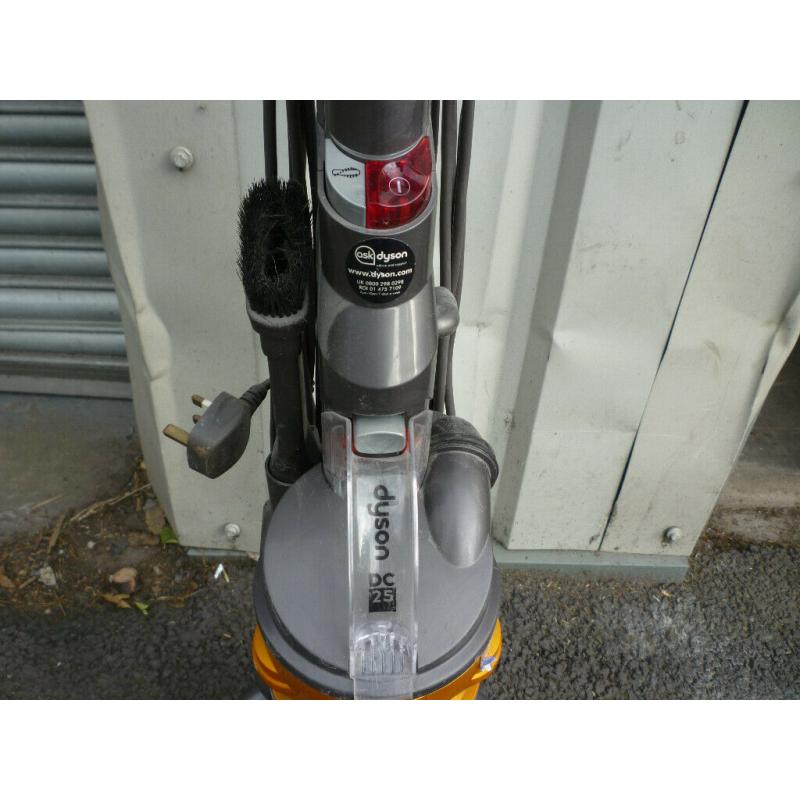 Dyson DC25 Upright Vacuum DC 25 Good Working Order