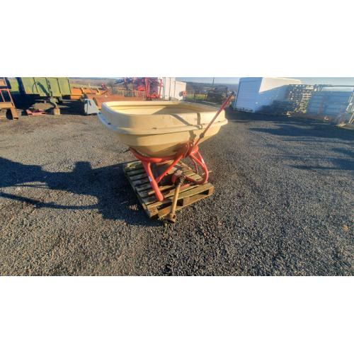 Tractor three point linkage vicon 402 wagtail fertiliser
