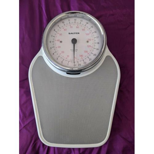 Doctors style Scales By Salter