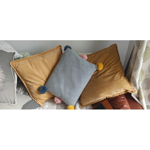 Cushions X3 Mustard and grey